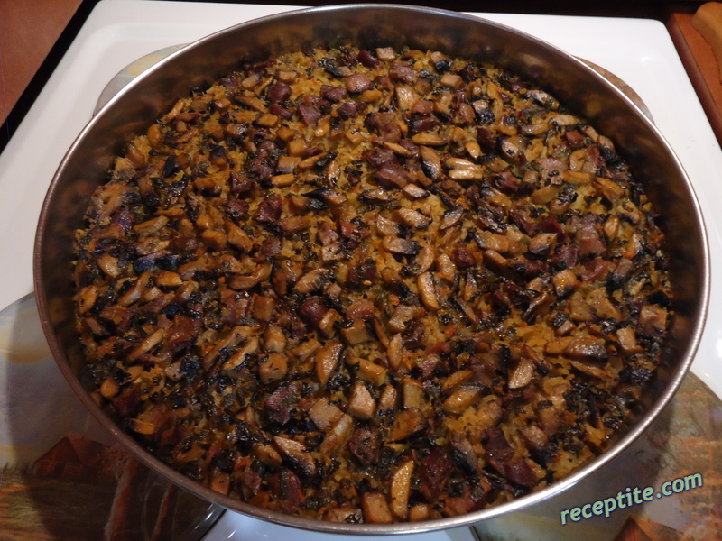 Снимки към Воденички с гъби и ориз на фурна