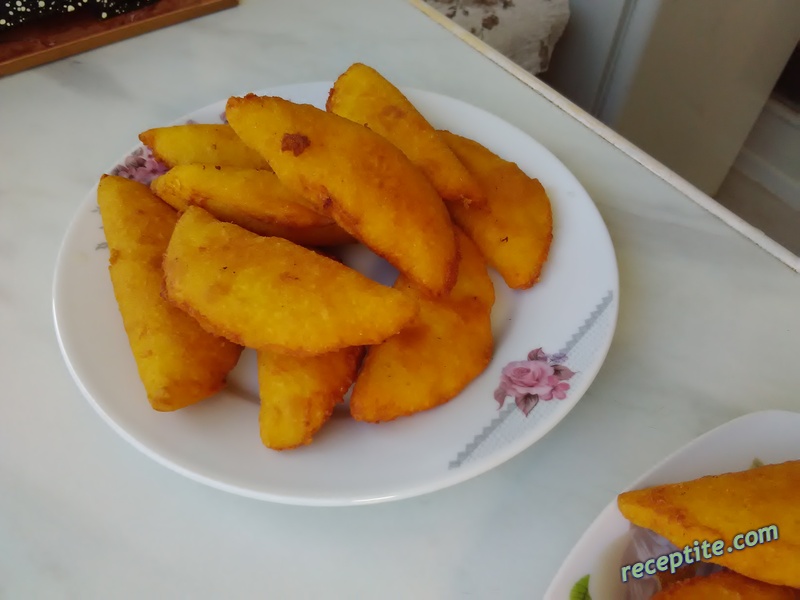 Снимки към Емпанадас с кайма