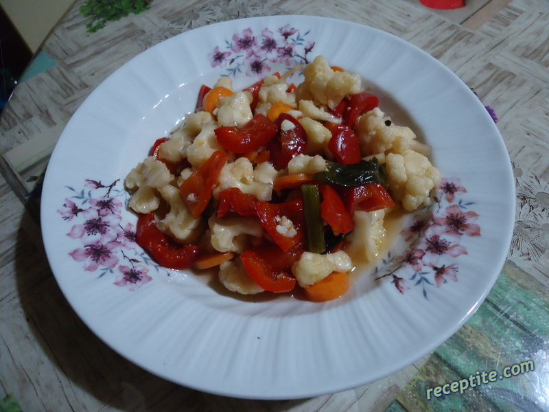 Снимки към Туршия за бърза консумация