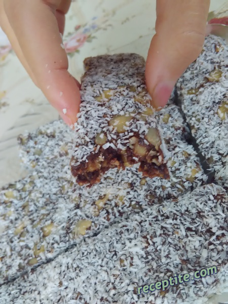 Снимки към Медена тахан халва