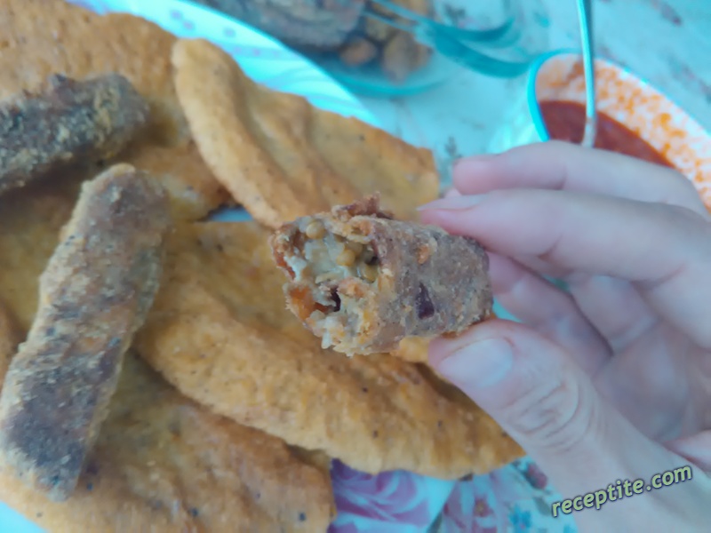 Снимки към Печени панирани патладжани с пикантен доматен сос