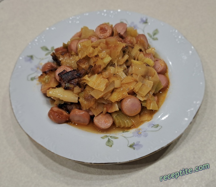 Снимки към Праз с колбас на фурна