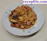 снимка 6 към рецепта Праз с колбас на фурна