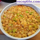 снимка 4 към рецепта Праз с колбас на фурна