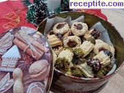 снимка 4 към рецепта Меки коледни масленки със сладко от боровинки