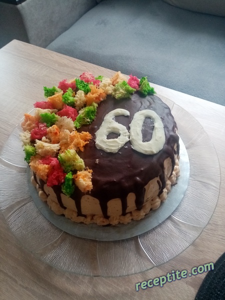 Снимки към Шоколадово-сметанова торта