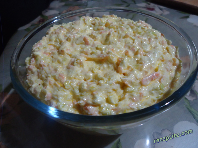 Снимки към Салата с извара и моркови