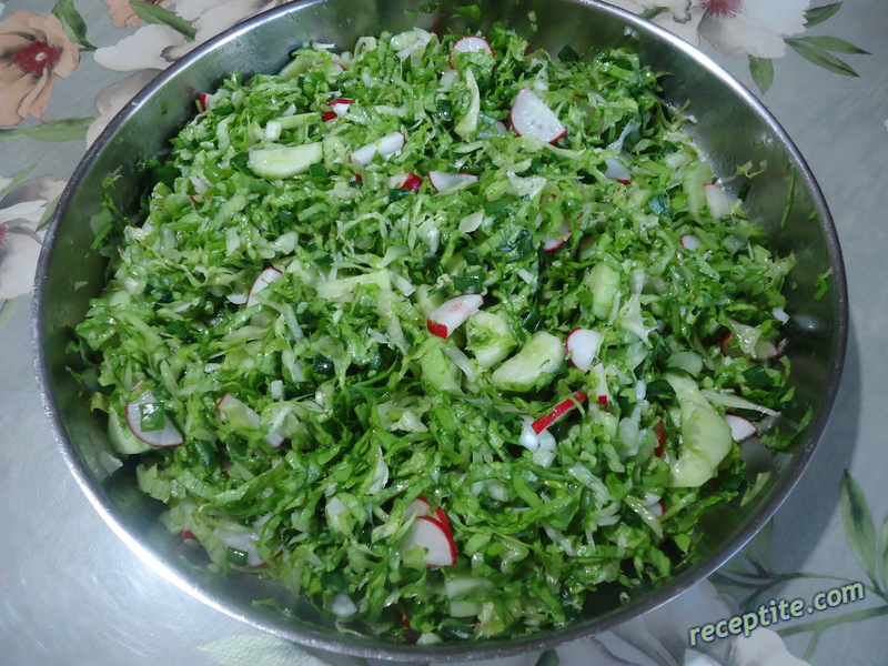 Снимки към Великденска салата