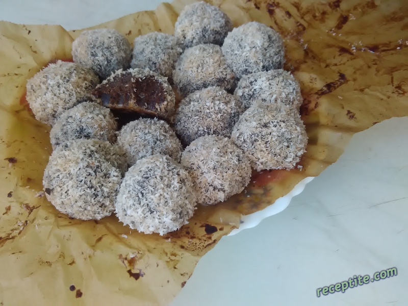 Снимки към Домашен твърд шоколад
